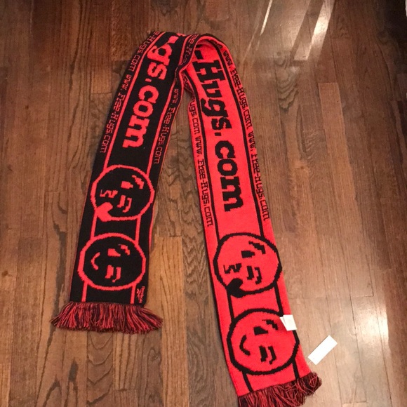 Vetements scarf Brand new with tags - Picture 6 of 7